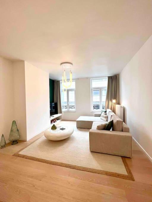 Duplex Chic Et Spacieux - Hypercentre Liege Exterior photo
